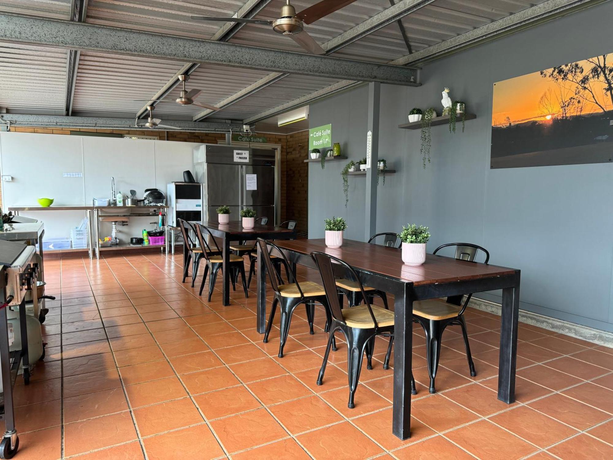 Raintree Motel Biloela Esterno foto